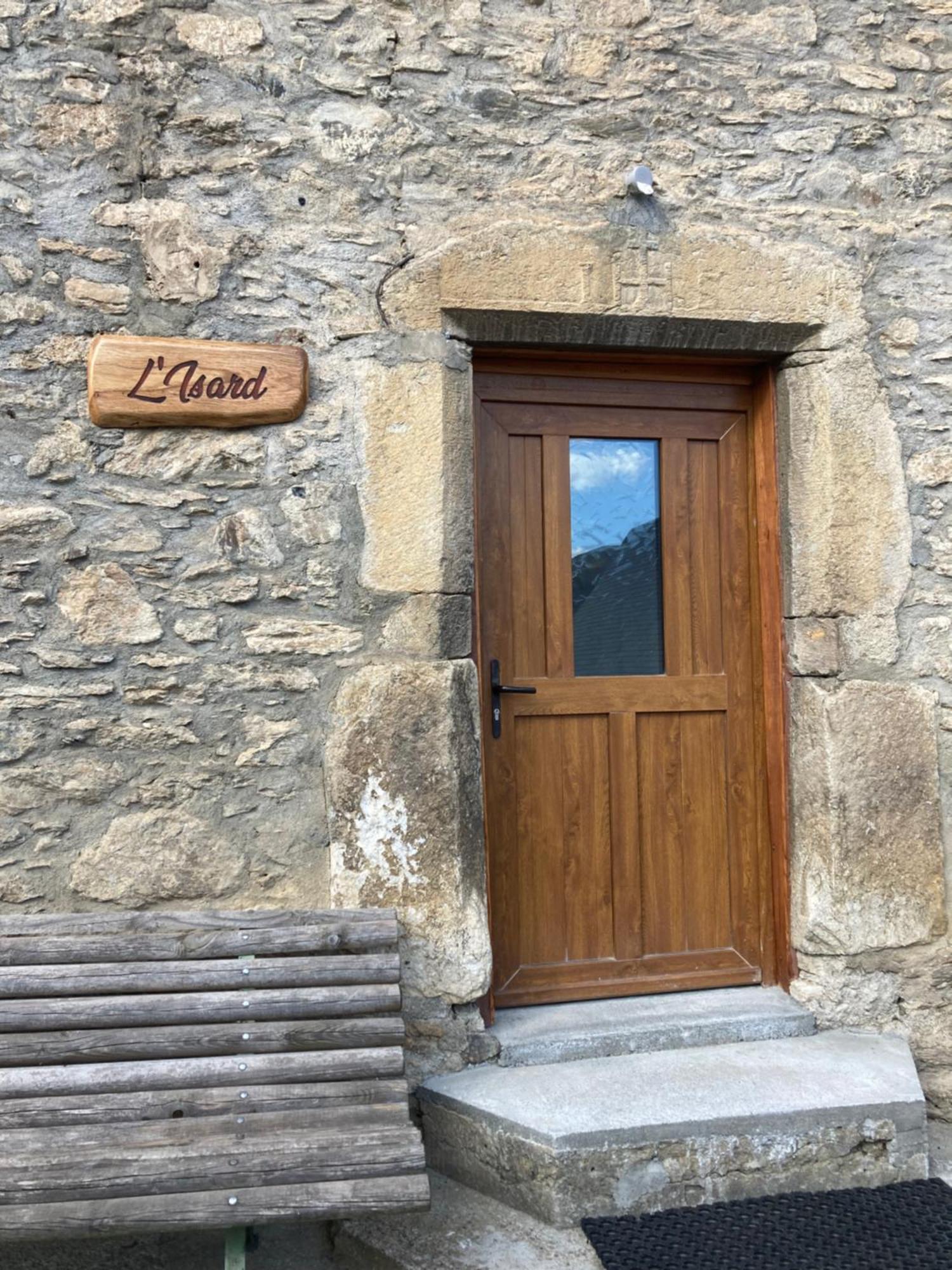 Gite De Montagne Poubeau Экстерьер фото